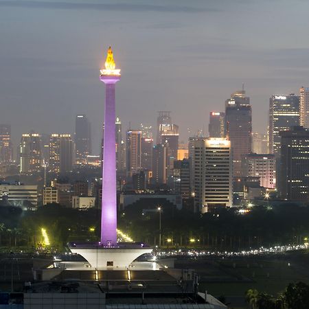 Moevenpick Hotel Jakarta City Centre Exterior foto