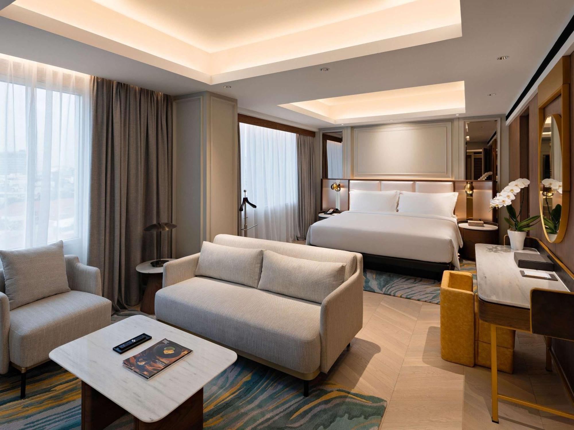 Moevenpick Hotel Jakarta City Centre Exterior foto
