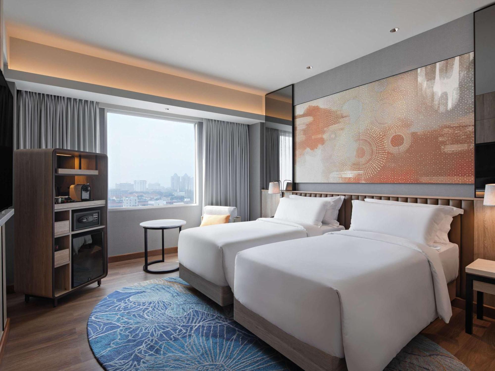 Moevenpick Hotel Jakarta City Centre Exterior foto